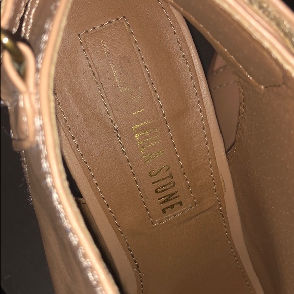 Beige shoes , heels - Picture 7 of 7